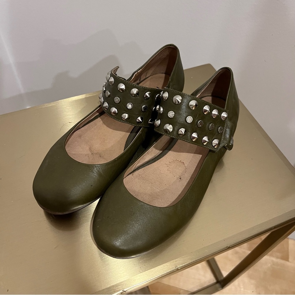 RUDSAK olive green studded ballerina flats